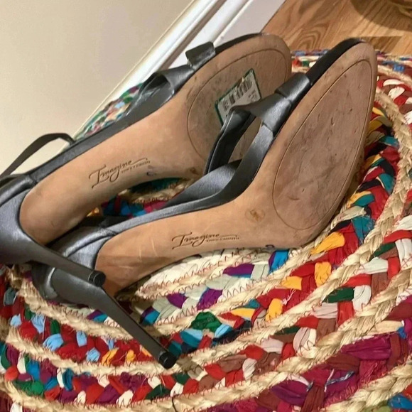 Imagine Vince Camuto Devin satin silver  heels - Picture 5 of 6